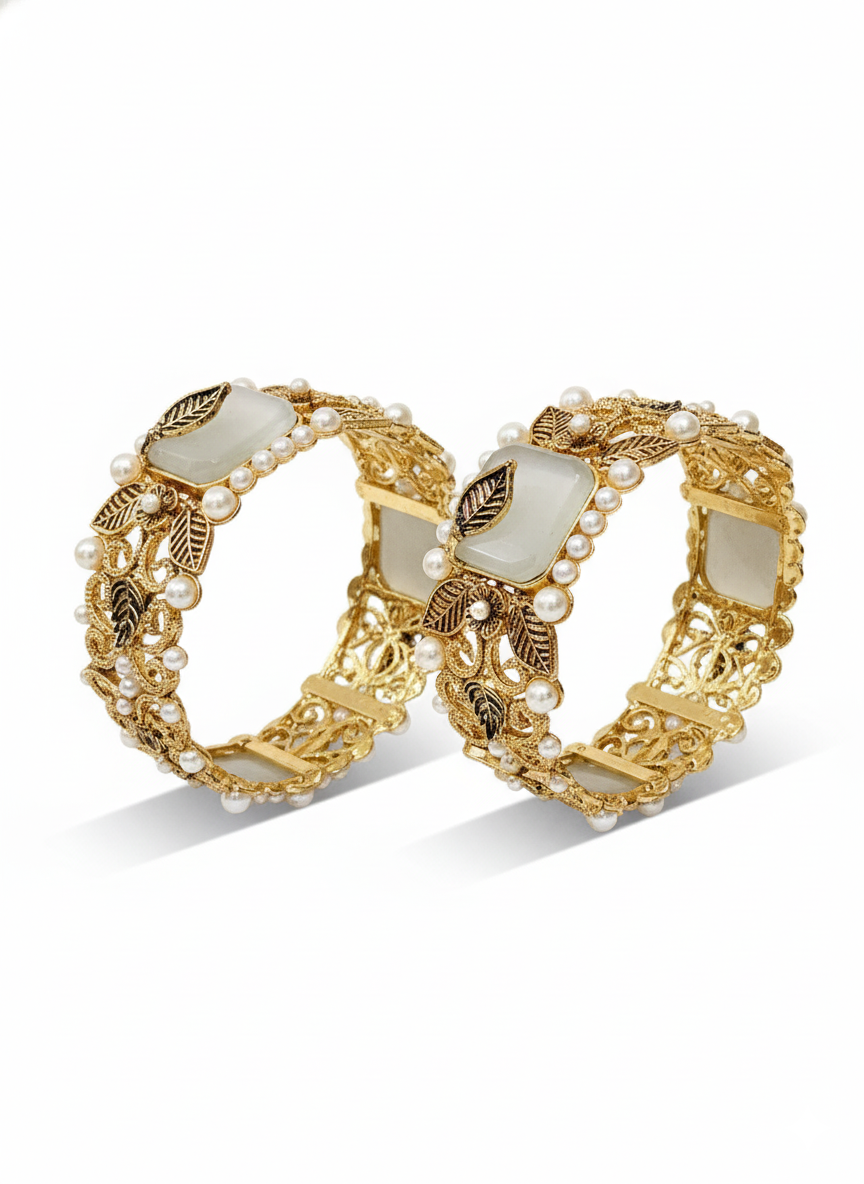 Sophisticated Multani Vine Pearl Bangles